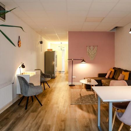 Ruim Appartement In Centrum Yerseke Kültér fotó